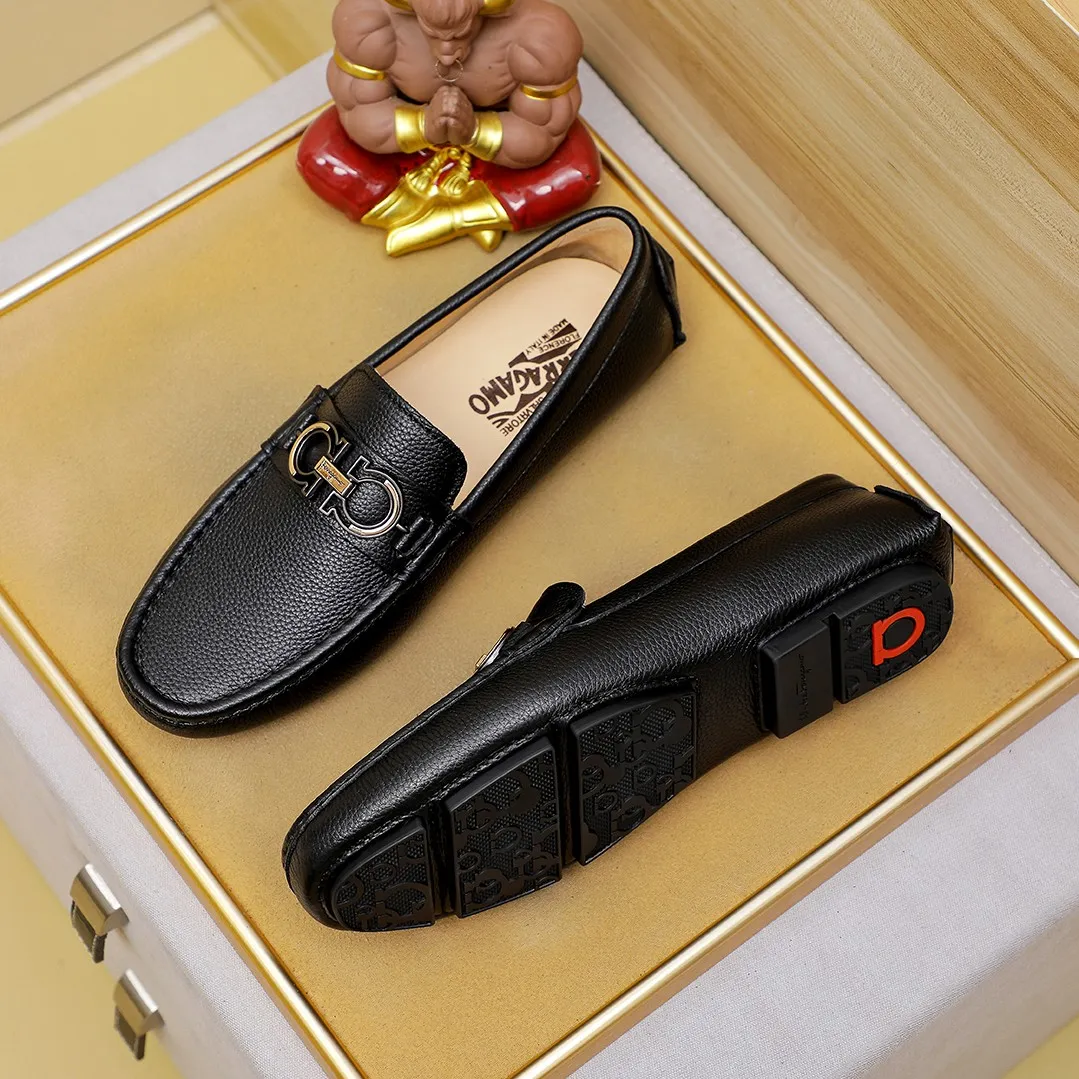 Men's shoes 💰360 🕷🕷【Ferragamo】Ferragamo Popular fashionable casual slip-on shoes🇨🇳Official website counter 1:1 production, original mold opening💯Good quality visible, imported high-end first-layer calfskin, luxurious pigskin lining🌿Very clear texture, high-quality waterproof, non-slip and wear-resistant outsole🎋High quality and low price, truly handmade🍓Color, code number 38-45